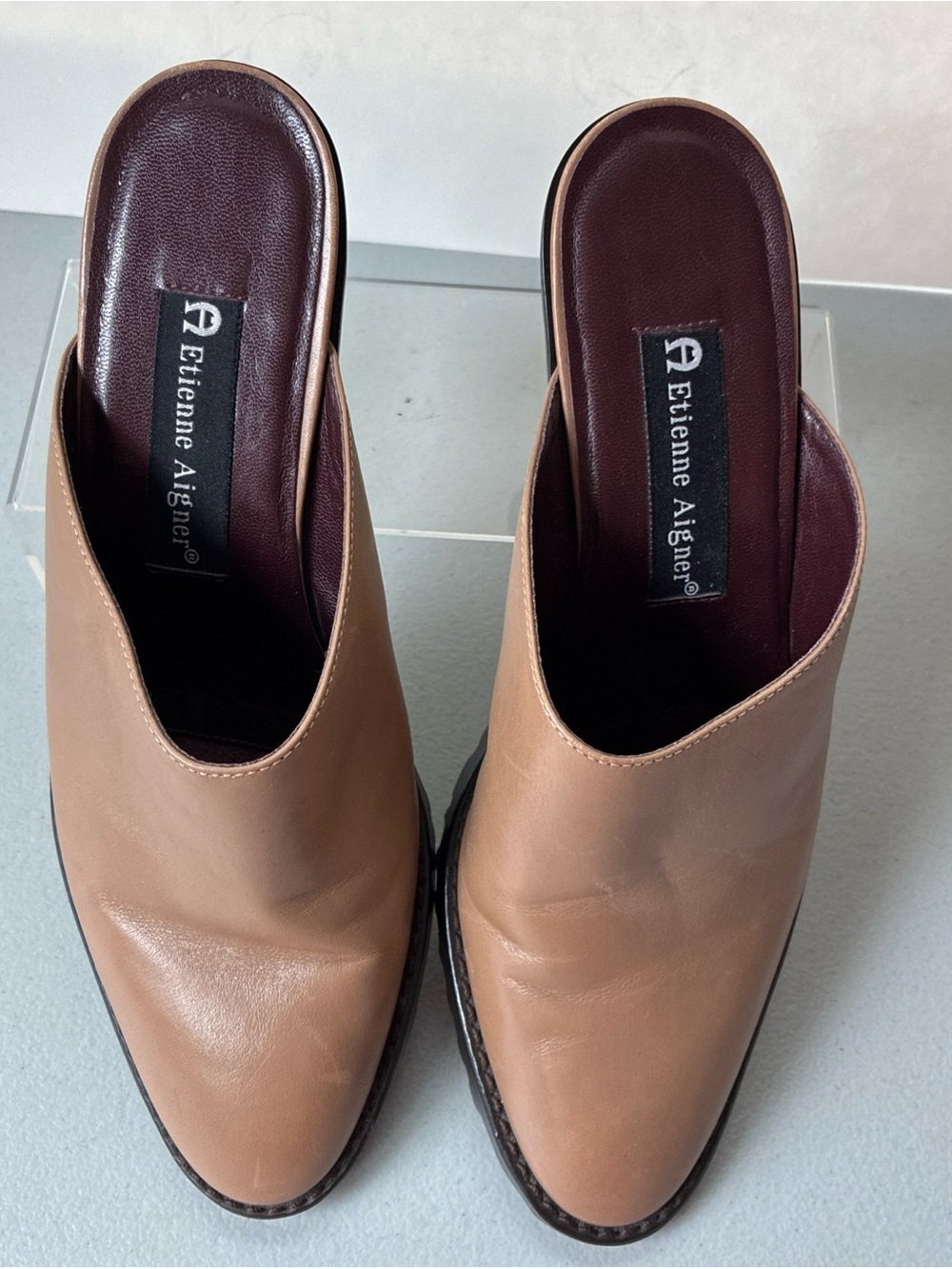 Etienne Aigner Beige Leather Slip-On Mules Round Toe Solid size 6.5